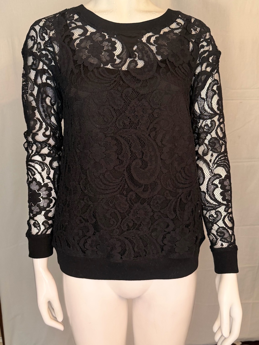 Catherine Malandrino Black Lace Long Sleeve Pullover
